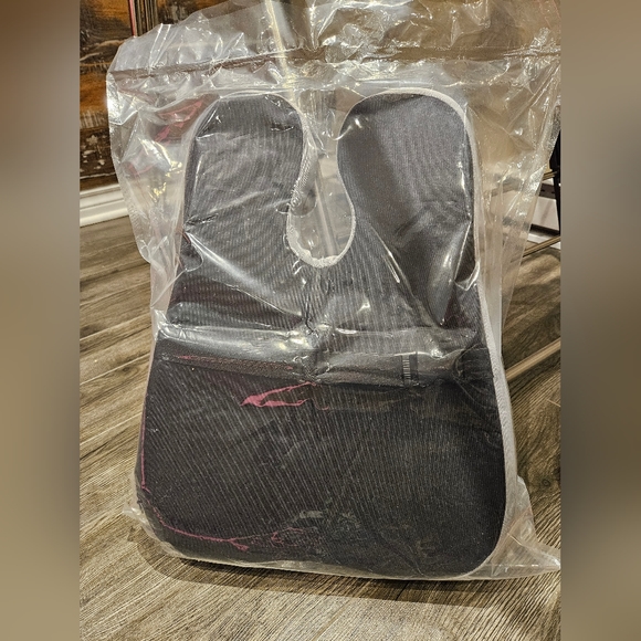 Memory Foam Lumbar Support Pillow - Picture 2 of 5